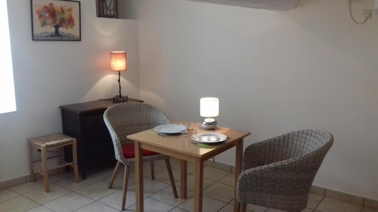 Le Puy-en-VelayLe Petit Seguret公寓 外观 照片