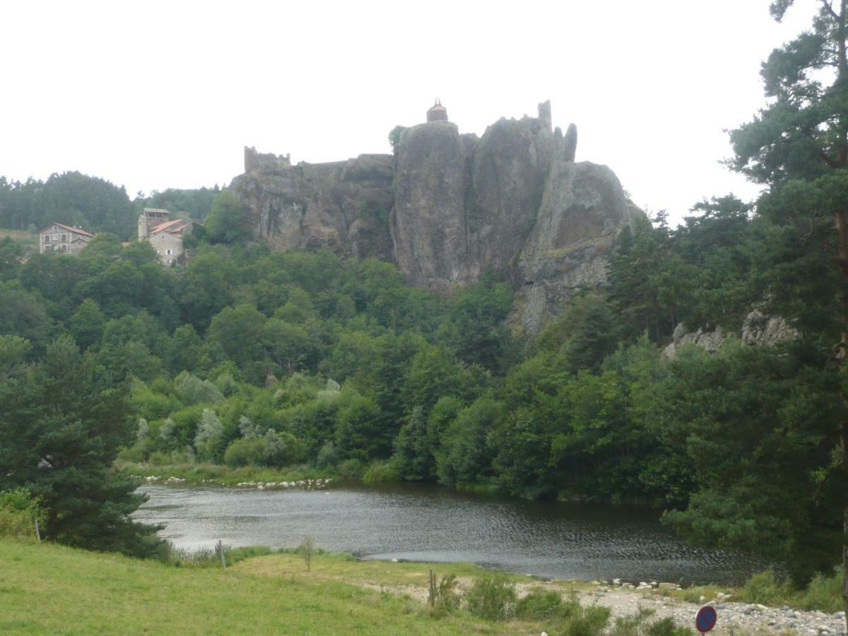 Le Puy-en-VelayLe Petit Seguret公寓 外观 照片